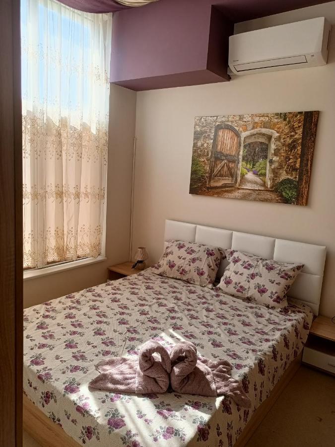 Студио Ариел Varna Buitenkant foto